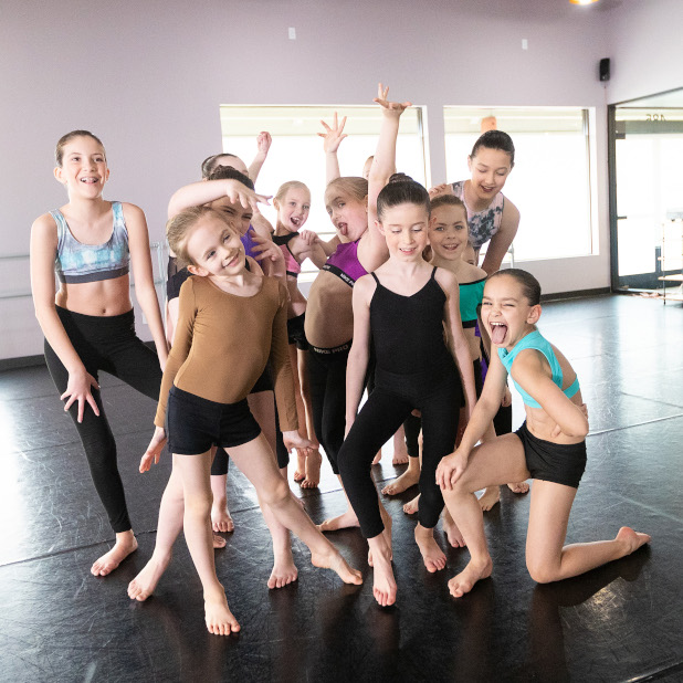  Actividades de música y Baile